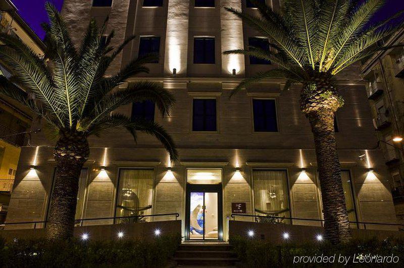 H2C Hotel Napoli Exterior foto